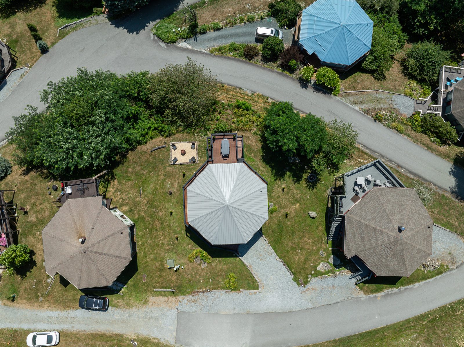 Bird's eye view of the octagonal home